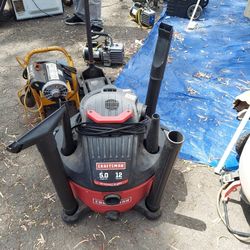 CRAFTSMAN WET/DRY VAC WITH DETACHABLE BLOWER 