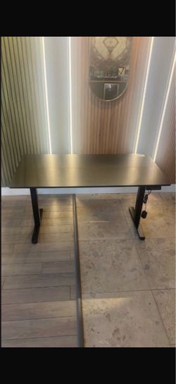 55 inch Height Adjustable Electric Standing Desk Black ( i have lot of 32 and 40 inch desks )