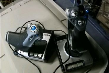 Saitek throttle joystick flight controller set