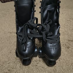 Skate Gear Youth Roller Skates Size 6 Black New Without Box