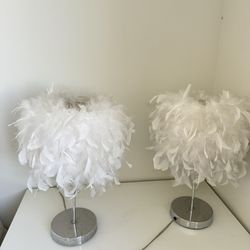 White Feather Lamp Set 