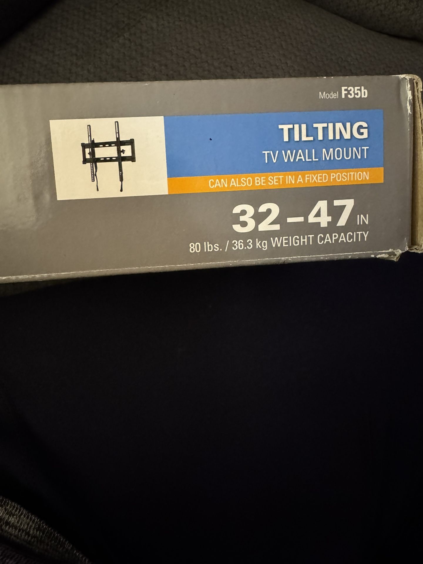 Tilting TV wall Mount