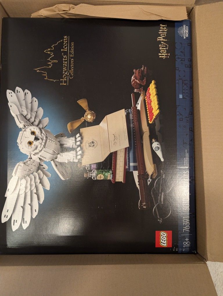LEGO - Hogwarts Icons - Collector's Edition 76391