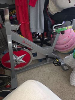 Sunny Health & Fitness Indoor Cycling Bike