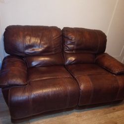 Couch / Sofa Loveseat Brown.