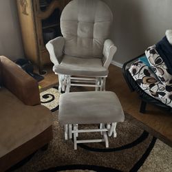 Rocking Chair With Foot Stool 