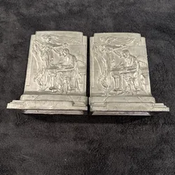 Antique 1925 Pompeian Bronze Co Lincoln The Emancipator Bookends Pair