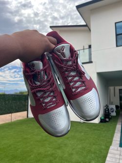 Kobe’s Size 14