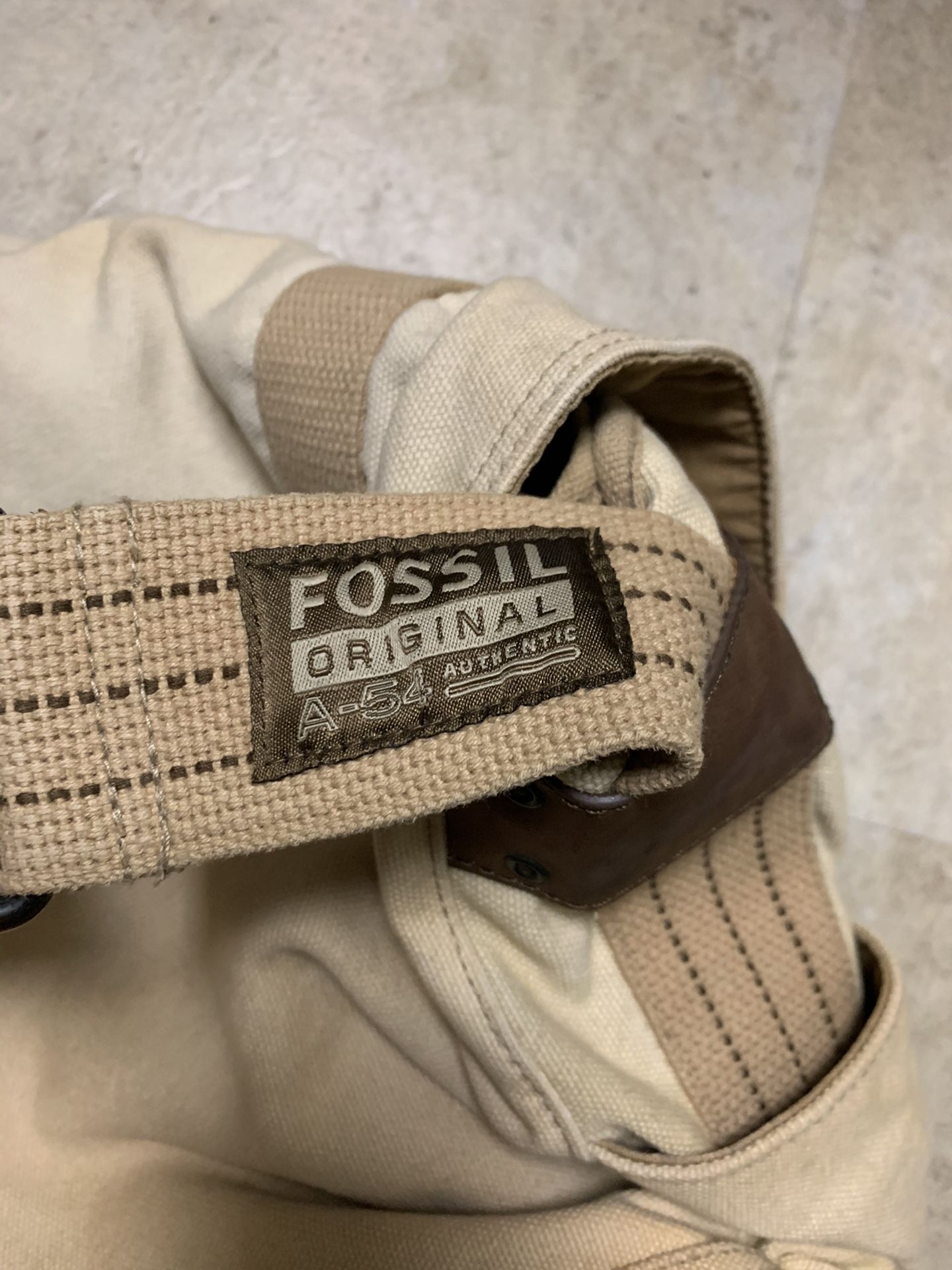 Fossil messenger bag