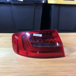 CLEAN 2013-2016 Audi A4 S4 Driver LH OEM Tail Light 