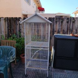 Two Cage In One.        Big Cages.  