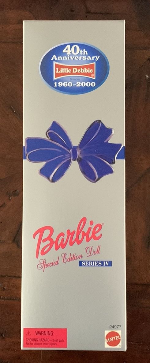 1999 40th Anniversary Little Debbie Barbie New In Box