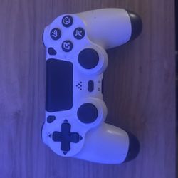 PS4 Controller