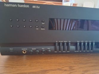 Harman kardon receiver/ 2 dvd players