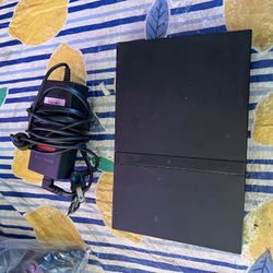 Sony PlayStation 2 PS2 with two remote controllers and 4 games  Works fine, as pictured  Street Fighter Anniversary Edition Collection And More