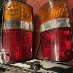 92 toyota taillights 