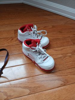 Red white and pink toddler jordan size 7 c