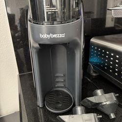 Baby Brezza Formula Pro Advanced Formula Dispenser Machine