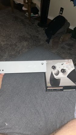 Xbox series s and elite series 2 controller