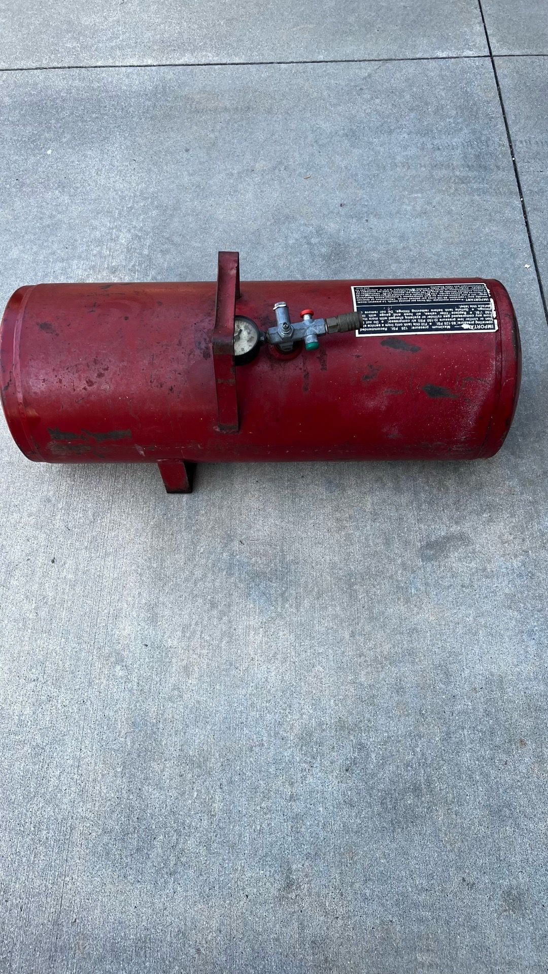 Air tank