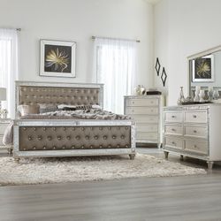 4 Piece Queen Bedroom Set 