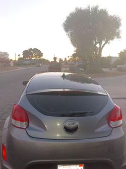 2017 Hyundai Veloster 1999 Toyota Corolla