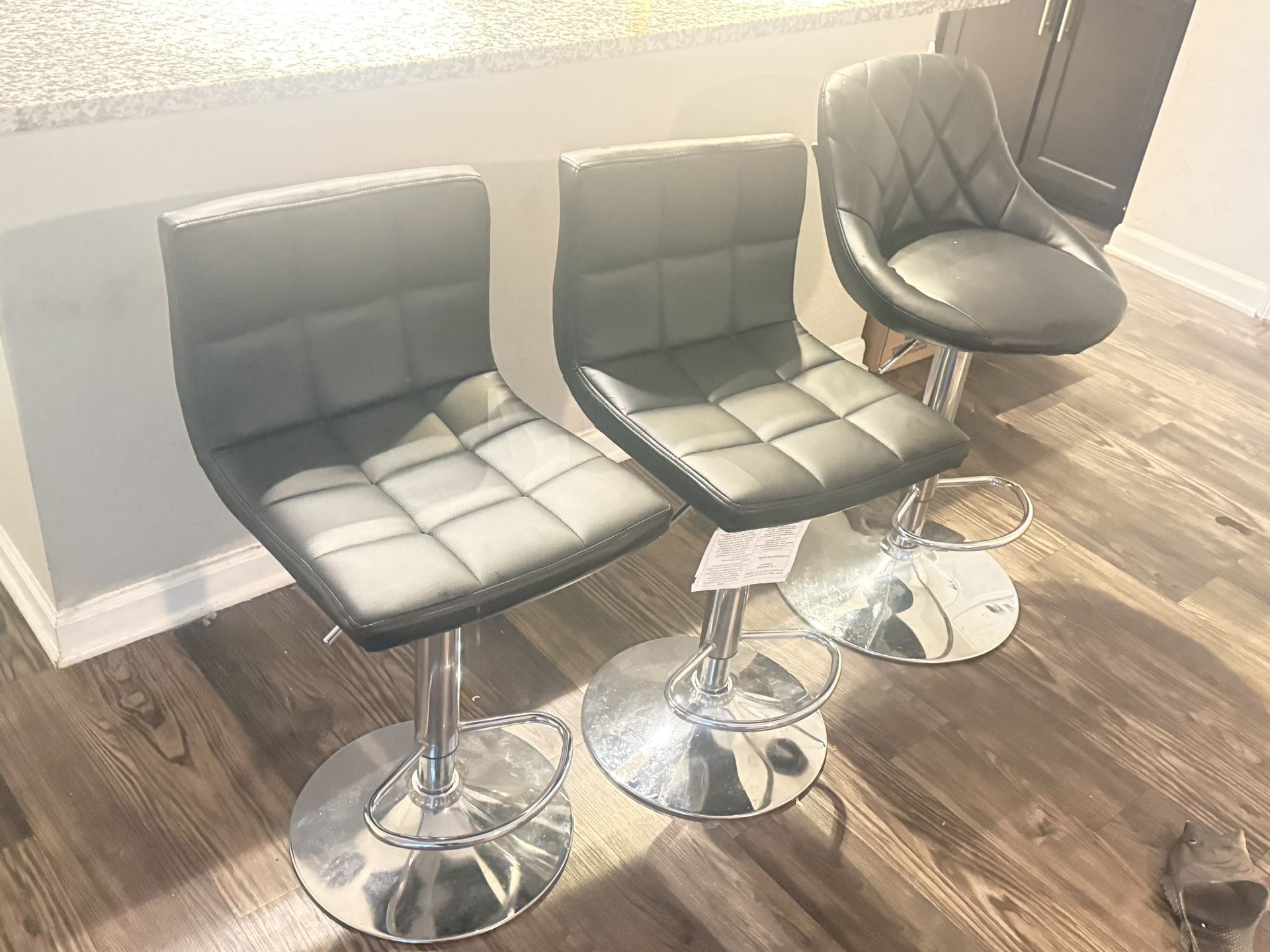 Modern Adjustable Swivel Bar Stools with Back