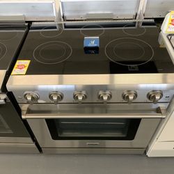 Thor Kitchen 36-in Glass Top 5 Burners 6-cu ft Freestanding Electric Range (Stainless Steel $1,299