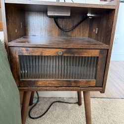 Mid century Modern Style Nightstand Side Table Charger