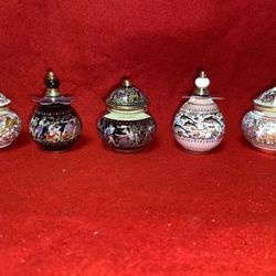 Vintage 2.5 Inch Set of 5 2 Oil/Perfume & 3 Cream 24k gold Ceramic Vase Collectibles (Read Description)