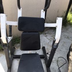 Machine FOR SIT-UPS