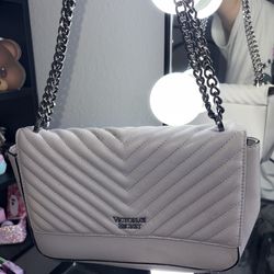 VS bag grey $10