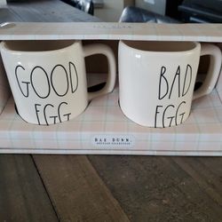NEW in Box Rae Dunn GOOD EGG BAD EGG Mugs Set of 2 Cups Easter