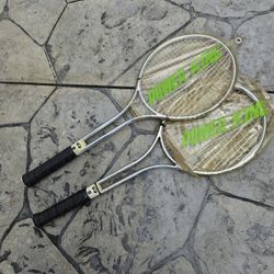 Badminton Rackets With Covers
