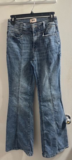 Juniors Size 7 Flare Jeans
