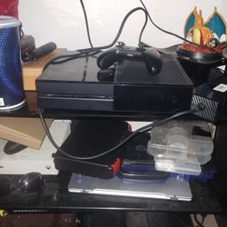 Black Xbox One 