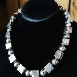 

Vintage Sterling Silver 925 Sphere & Cube  Necklace