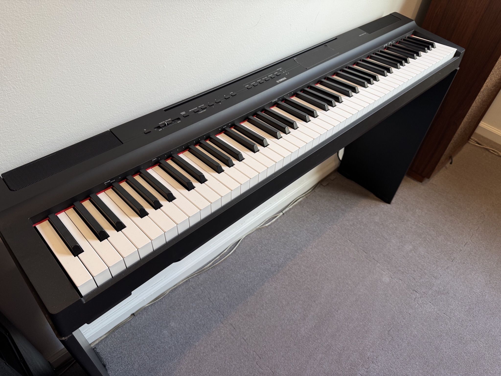 Yamaha P-125B Electronic Digital Piano - Excellent Condition