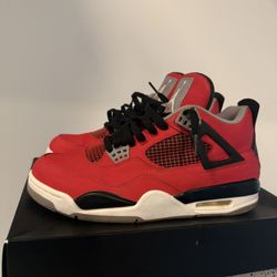 Retro Jordan 4 Toro Bravo Size 9 