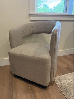 Swivel chair