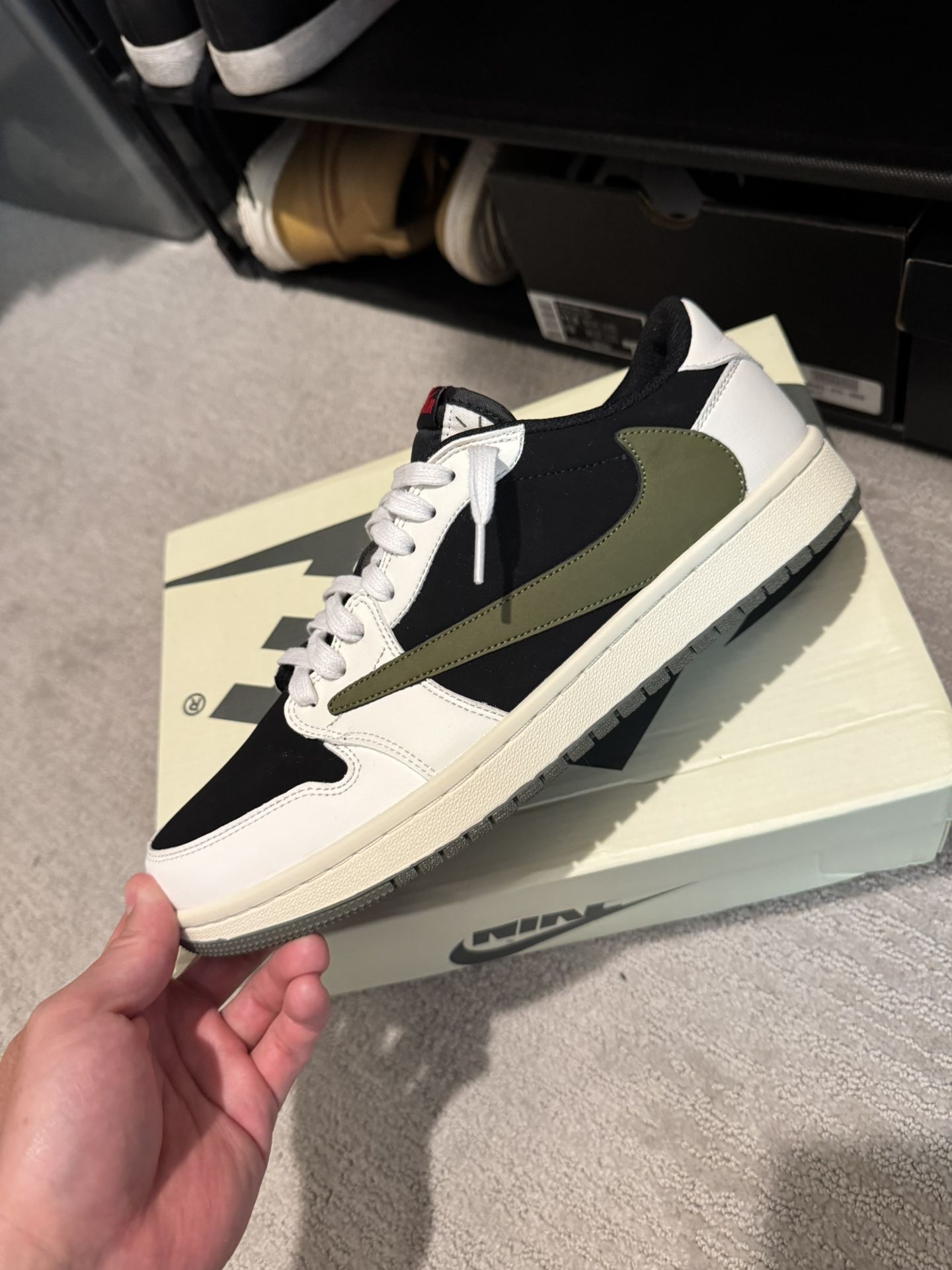 Jordan 1 Travis Scott Olive Size 11