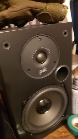 Polk audio T15