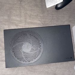 Want To Trade Xbox Series S 1TB For A PS5 Disc Edition 