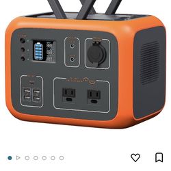 Bluetti 500Wh 138000mAh Solar Generator With 50W Solar Charger