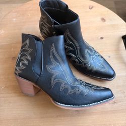 Black Western Cowboy Ankle Boots