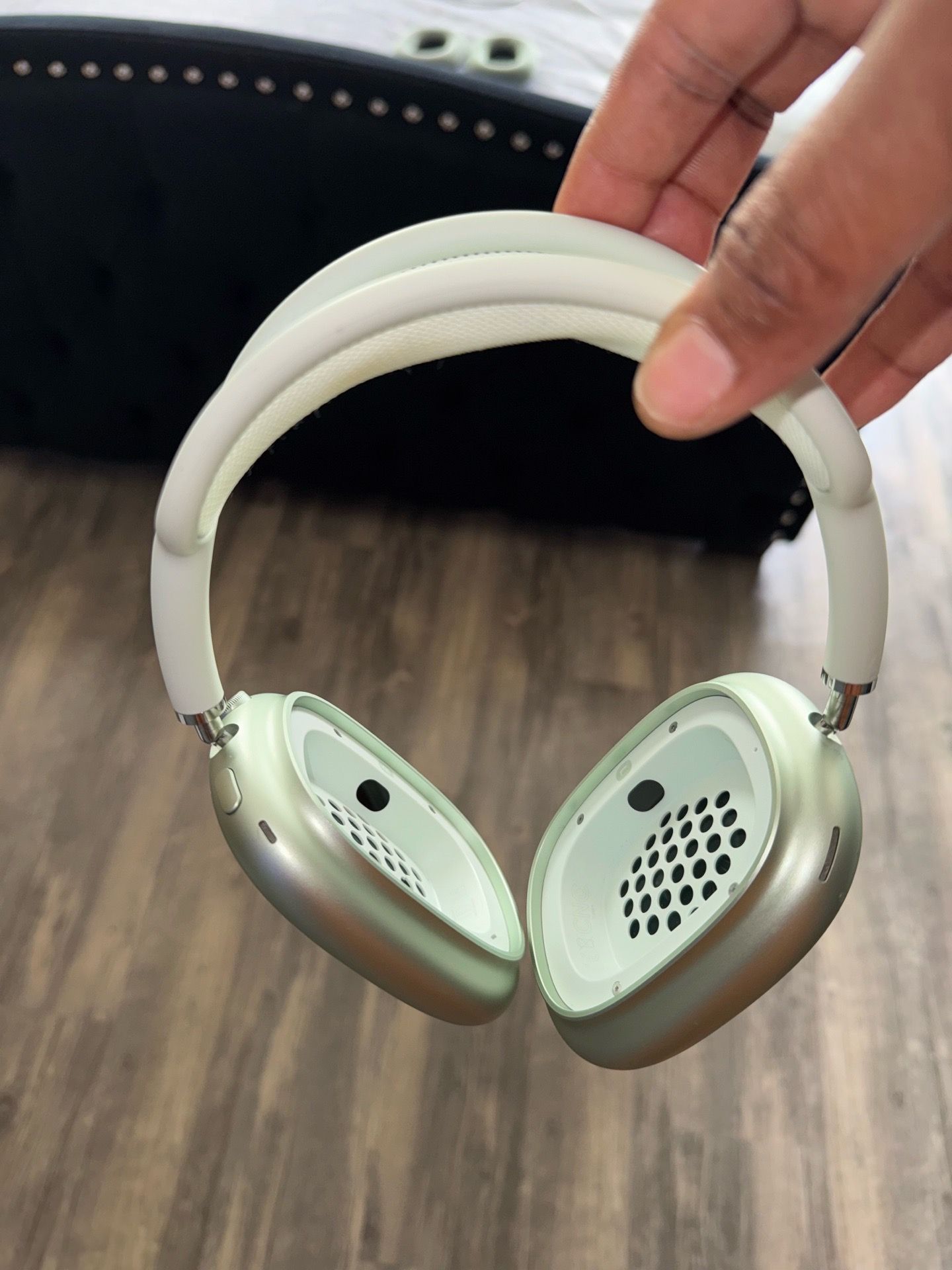 Green AirPod Pro Max