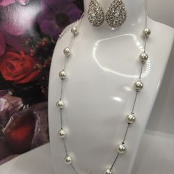 10K GP WHITE GOLD SET, PEARLS AND RHINESTONES EARRINGS
