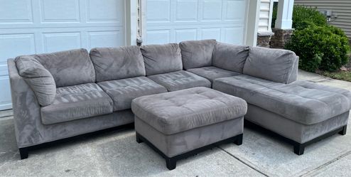 Beautiful Beige Sectional Couch!😍