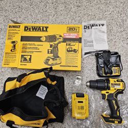 DEWALT Brushless Cordless Hammer Drill KIT