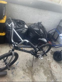 mongoose rebel bmx bike